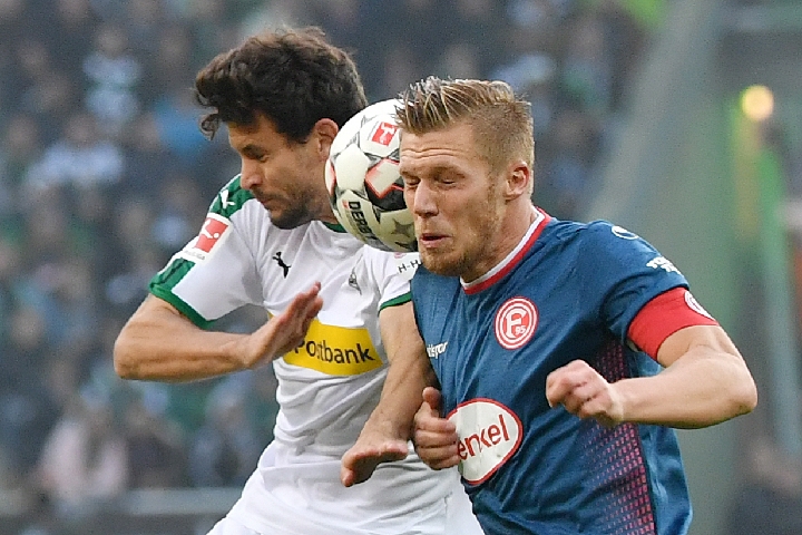 收官战梭鱼湾球市火热，大连英博小程序各价位球票均显示售罄