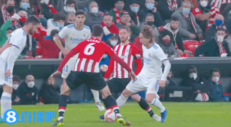 麦克阿瑟vs墨尔本胜利首发：卡塞雷斯领衔！杜兰、杰拉西奇在列