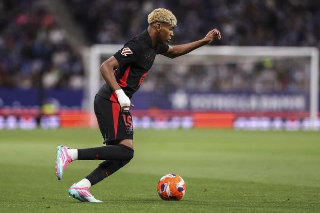 马斯切拉诺：让苏牙替补不是容易的决定，我们周中就沟通过