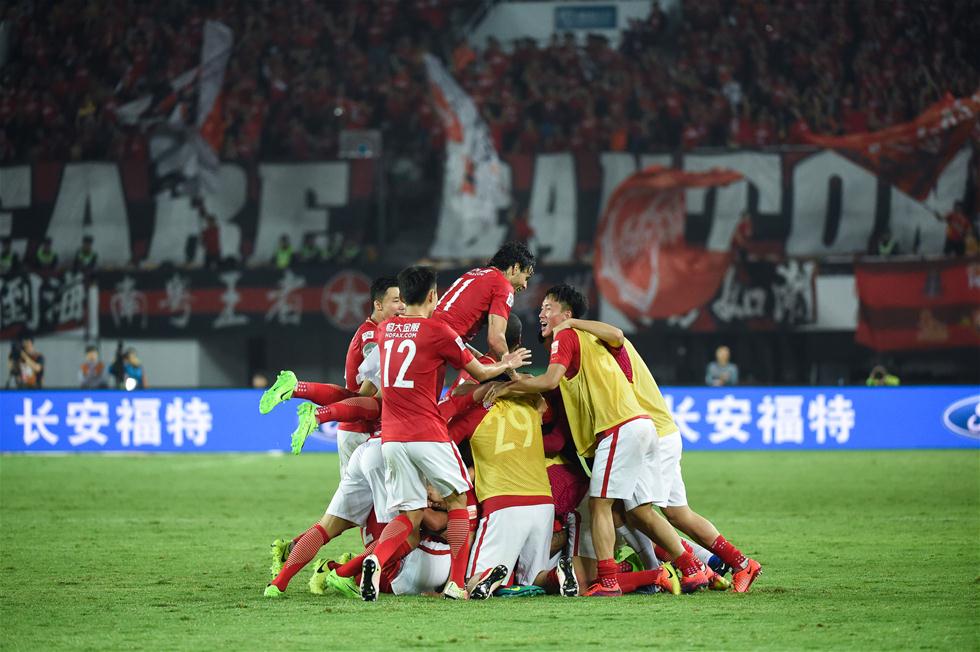 拉波尔塔：阿劳霍的红牌不公平，目前的困境会激励我们奋发