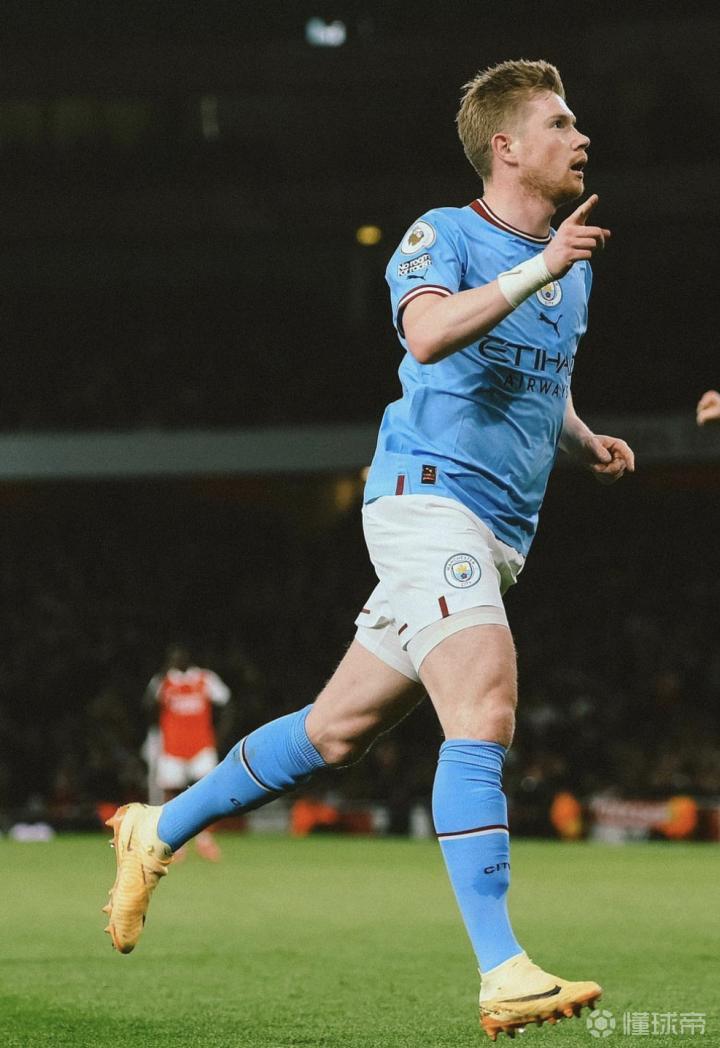 记者：吴少聪发烧，今日出席国安赛前发布会球员调整为张玉宁