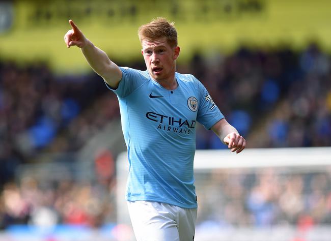 五粮液全球发售世界杯官方联名产品，打造中国白酒国际化“品效合一”新样本